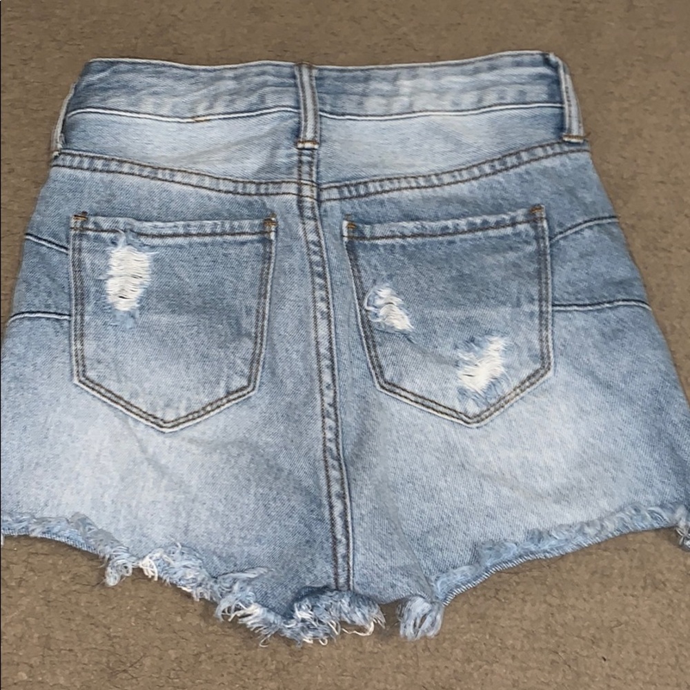 Super High Rise Shorts - Picture 2 of 3